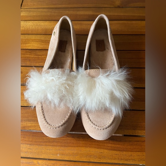 New- UGG Kaley Wisp Genuine Shearling Flats - Picture 6 of 16